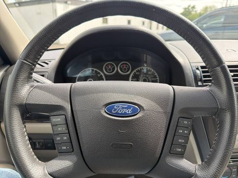 Used 2006 Ford Fusion SEL FWD image 10