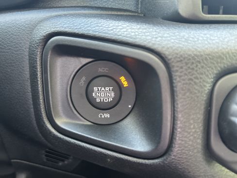 New 2026 Jeep Gladiator Sport image 21