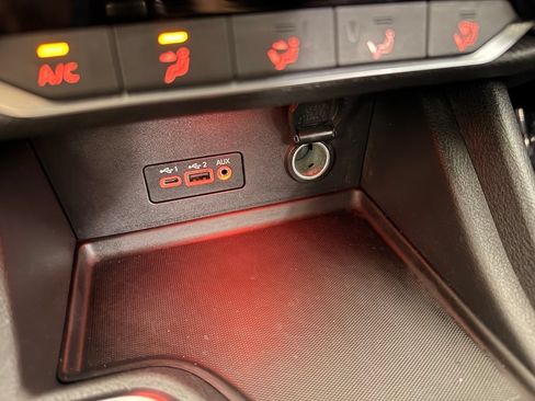 Used 2023 Nissan Sentra SV FWD image 29