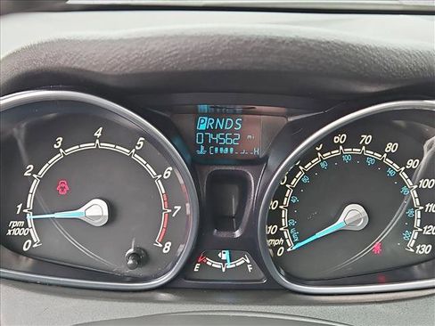 Used 2014 Ford Fiesta Titanium image 14