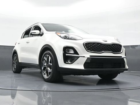 Used 2021 Kia Sportage EX w/ EX Technology Package image 69