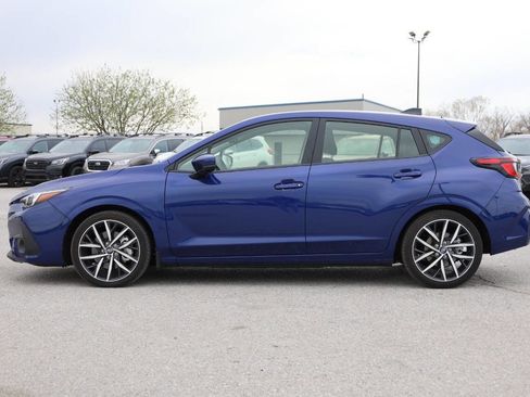 Used 2025 Subaru Impreza 2.0i Sport image 8