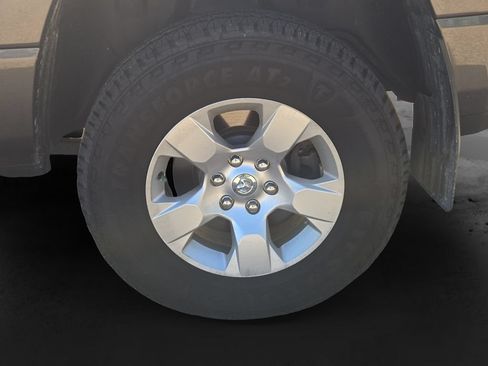 Used 2019 RAM 1500 Big Horn AWD/4WD image 13