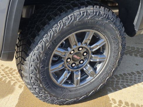 New 2026 GMC Sierra 1500 AT4X image 5