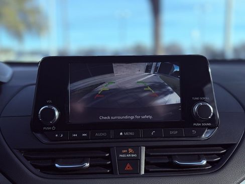 Used 2022 Nissan Altima 2.5 S image 13