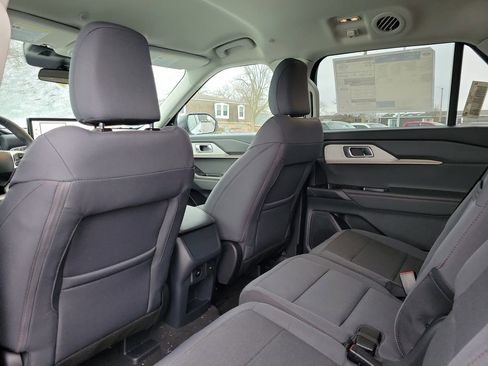New 2026 Ford Explorer Active image 15