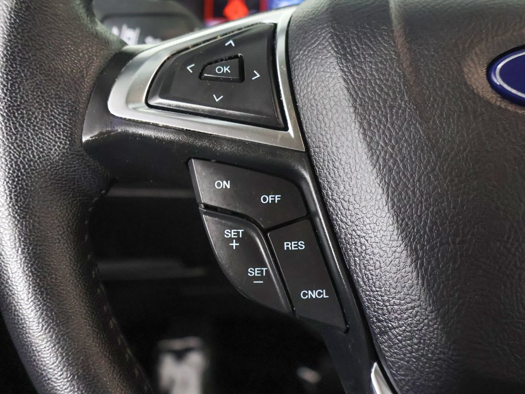 Used 2024 Ford Edge SEL w/ Convenience Package AWD/4WD image 40