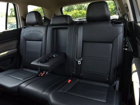 Certified 2023 Volkswagen Atlas SE FWD image 21