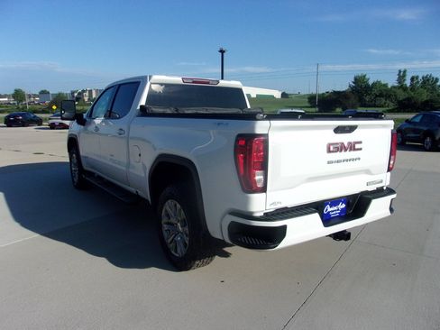 Used 2020 GMC Sierra 1500 Elevation w/ Elevation Value Package AWD/4WD image 6