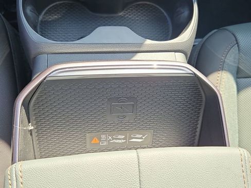 New 2026 GMC Terrain AT4 image 32