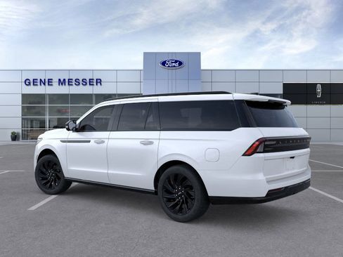 New 2025 Lincoln Navigator L Reserve w/ Jet Appearance Package image 26