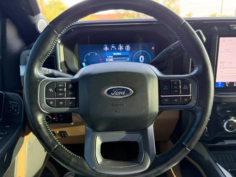 Used 2023 Ford F350 Lariat w/ Lariat Ultimate Package AWD/4WD image 10