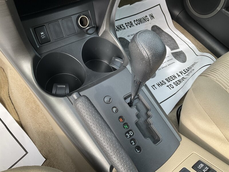Used 2012 Toyota RAV4 4WD w/ Value Pkg image 25