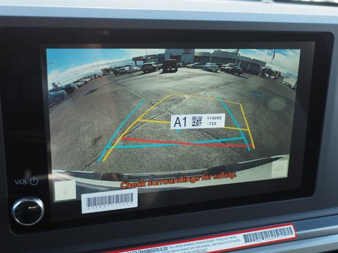 New 2025 Toyota Tacoma TRD Sport image 18