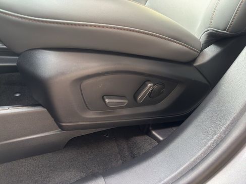 New 2026 Ford Explorer Active w/ Active Comfort Package image 17