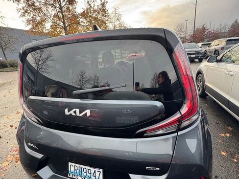 Certified 2024 Kia Soul GT-Line image 6