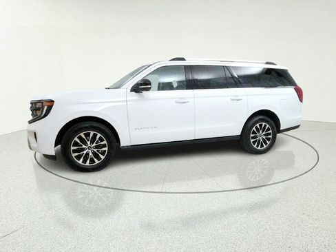 Used 2025 Ford Expedition Max Platinum AWD/4WD image 4