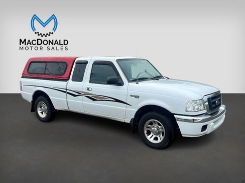 Used 2004 Ford Ranger XLT image 2