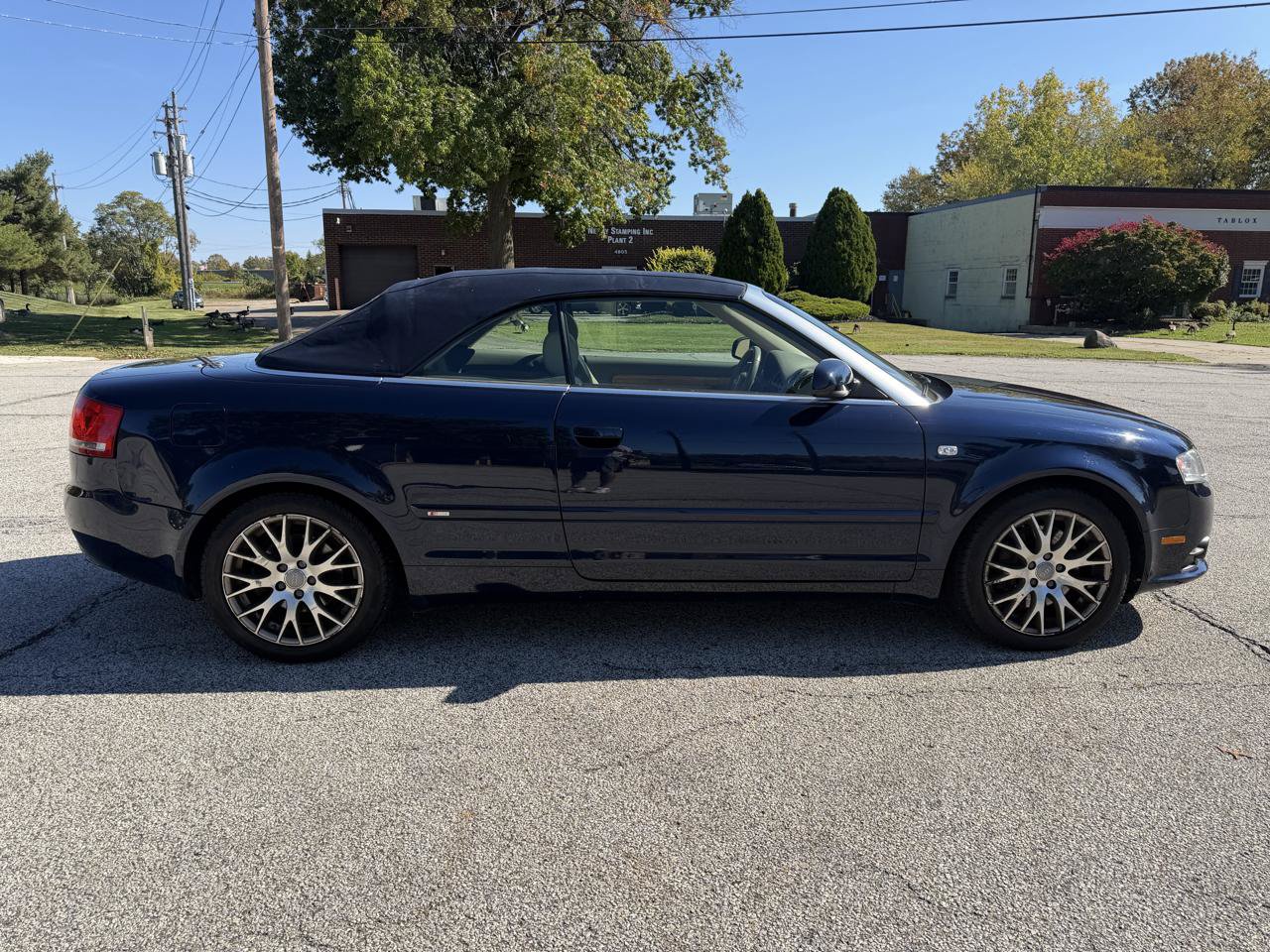 Used 2009 Audi A4 2.0T FWD image 5
