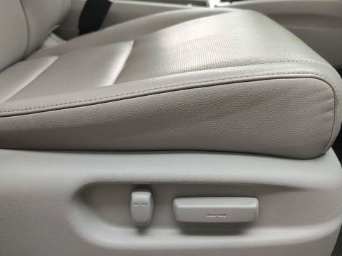 Used 2017 Honda Ridgeline RTL-E image 5