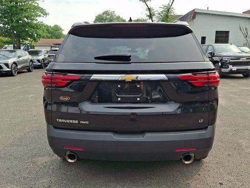 Used 2023 Chevrolet Traverse LT AWD/4WD image 7