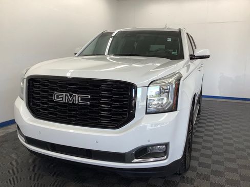 Used 2020 GMC Yukon Denali w/ Open Road Package AWD/4WD image 2