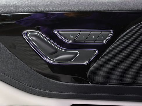 New 2026 Lincoln Aviator AWD w/ Jet Appearance Package image 14