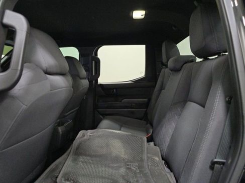Used 2024 Toyota Tacoma SR image 7