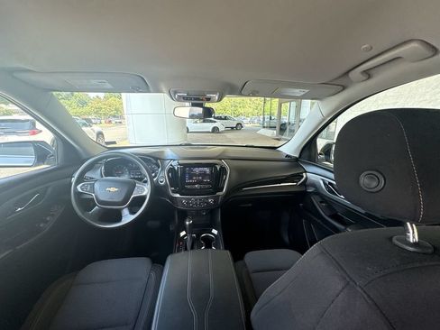 Used 2020 Chevrolet Traverse LS FWD image 19