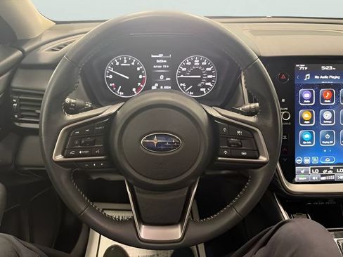 Certified 2025 Subaru Outback Premium AWD/4WD image 6