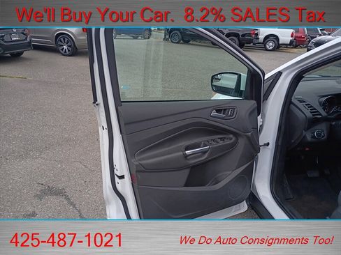 Used 2016 Ford Escape SE w/ Equipment Group 201A AWD/4WD image 9