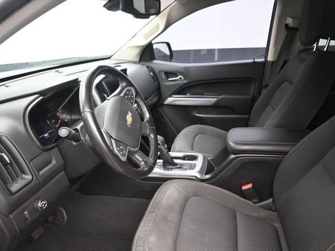 Used 2022 Chevrolet Colorado LT w/ LT Convenience Package RWD image 12