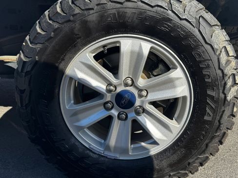 Used 2019 Ford F150 XLT w/ Trailer Tow Package AWD/4WD image 13
