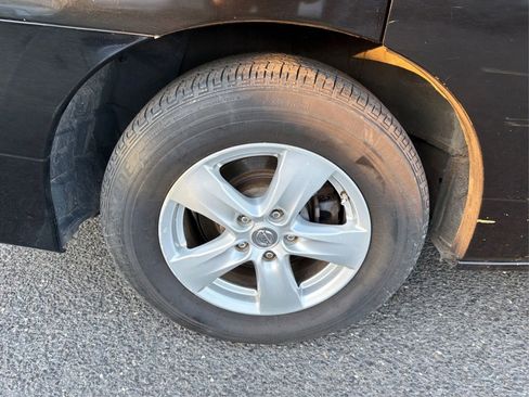 Used 2016 Nissan Quest SV image 15