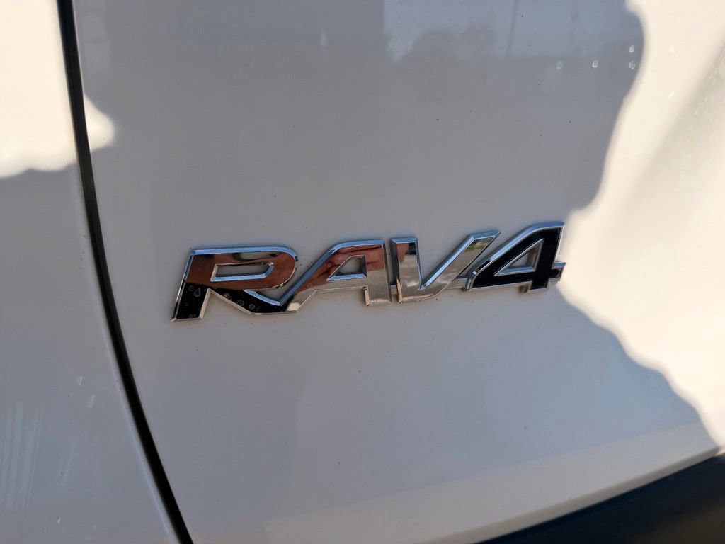 Used 2019 Toyota RAV4 XLE w/ Convenience Package AWD/4WD image 15