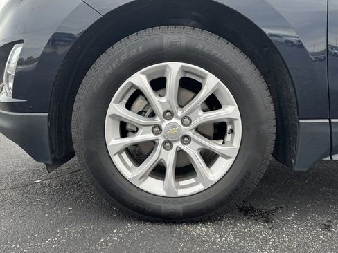 Used 2021 Chevrolet Equinox LT image 28