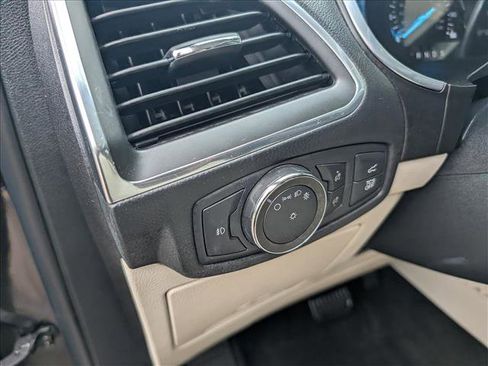 Used 2020 Ford Edge Titanium w/ Equipment Group 301A FWD image 32