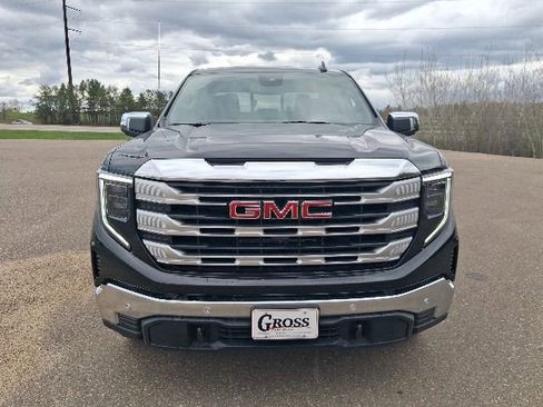 New 2026 GMC Sierra 1500 SLE w/ Preferred Package AWD/4WD image 3