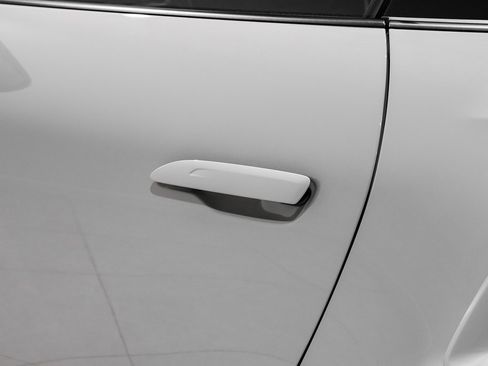 Used 2024 Porsche 911 Turbo S w/ Exterior Package Painted image 34