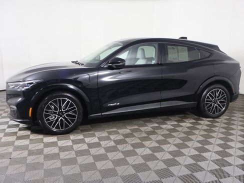 Used 2025 Ford Mustang Mach-E Premium RWD image 20