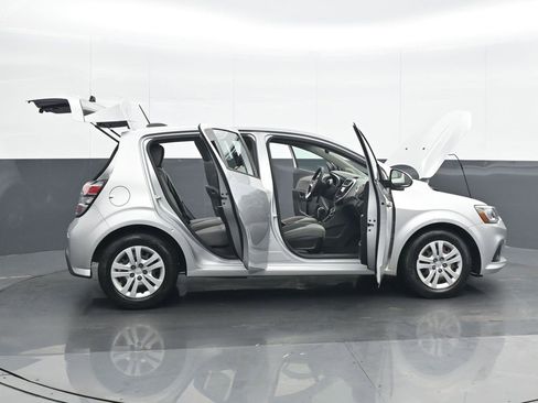 Used 2019 Chevrolet Sonic LT image 26