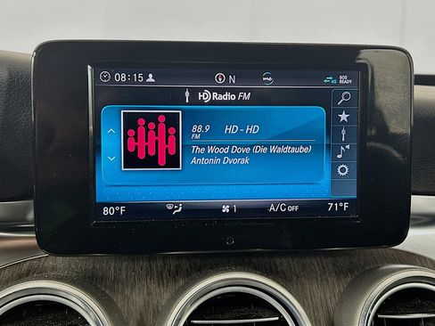 Used 2019 Mercedes-Benz C 300 4MATIC Sedan image 21