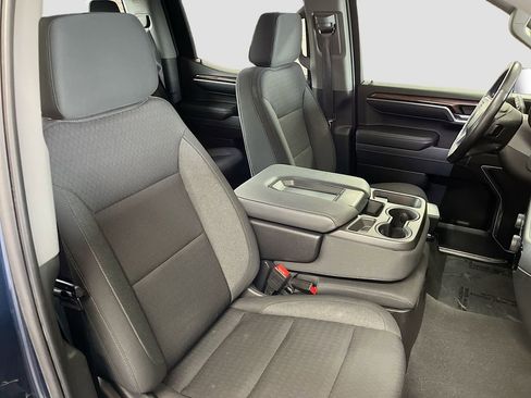 Used 2022 Chevrolet Silverado 1500 LT AWD/4WD image 28
