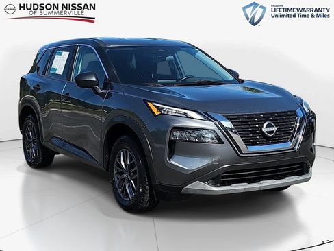 Used 2023 Nissan Rogue S FWD image 1