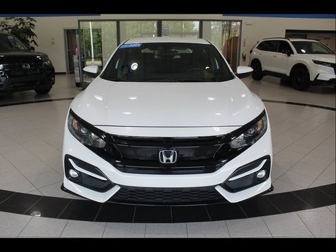 Used 2021 Honda Civic Sport image 2