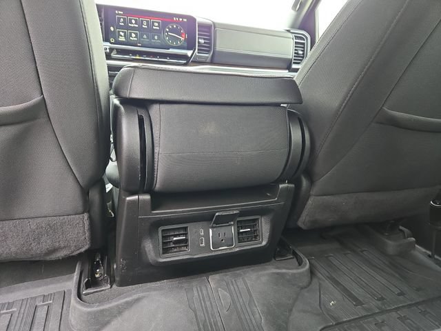 Used 2024 GMC Sierra 1500 SLE w/ X31 Off-Road Package AWD/4WD image 31
