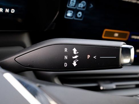 New 2025 Chevrolet Silverado EV LT image 24