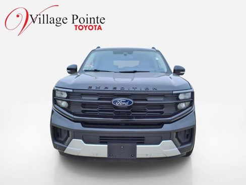 Used 2025 Ford Expedition Max Platinum AWD/4WD image 7
