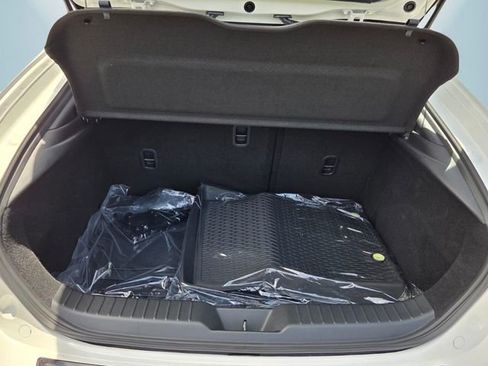 New 2026 MAZDA MAZDA3 2.5 S Hatchback w/ Premium Pkg FWD image 8