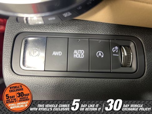 Certified 2025 Chevrolet Equinox ACTIV w/ Safety and Technology Package image 30